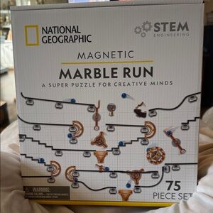 National Geographic Magnetic Marble Run Puzzle - 75 pieces New w Tags Gift Kids